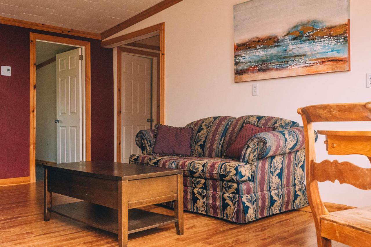 Nordet Motel Saint Georges De Malbaie Exterior foto